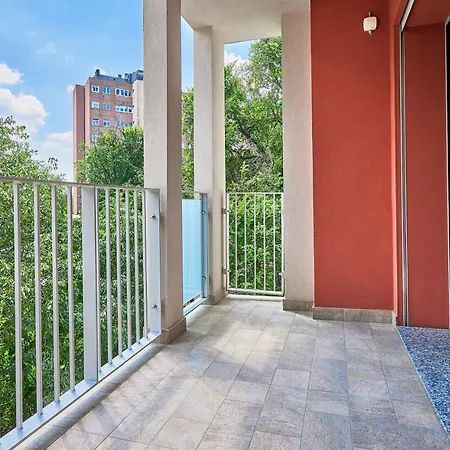 San Siro- Postumia Elyon Apartmán *